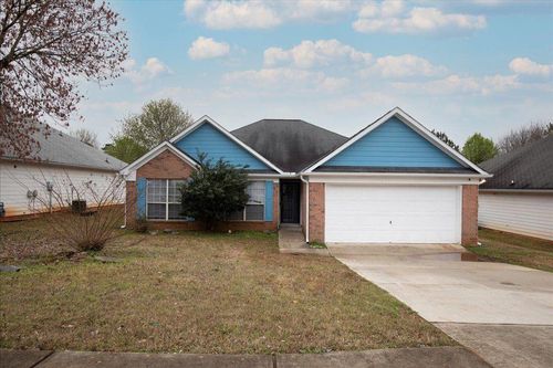 4931 Wilkins Station Dr, Decatur, GA, 30035-4323 | Card Image