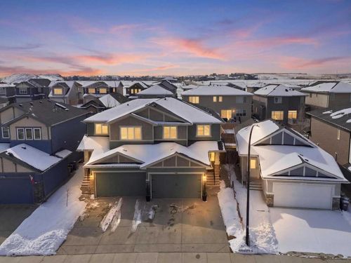 141 Willow Pk, Cochrane, AB, T4C2N3 | Card Image