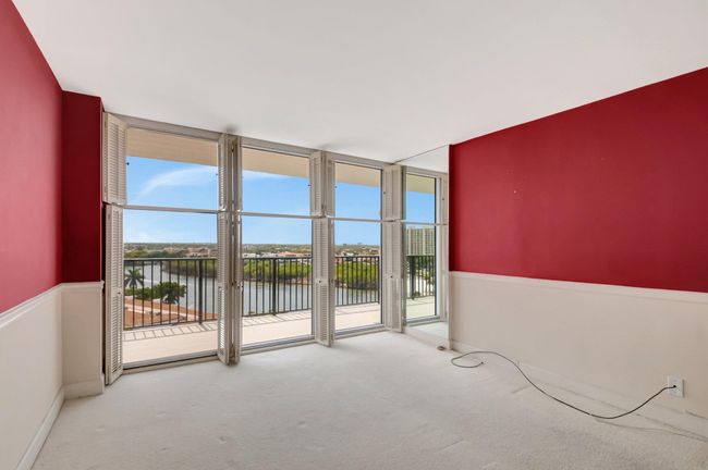 PH10 - 4750 S Ocean Blvd, Condo with 2 bedrooms, 2 bathrooms and null parking in Highland Beach FL | Image 31