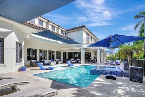 606 Binnacle Dr, NAPLES, FL, 34103-2724 | Card Image