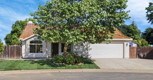 109 Silver Spruce Ct, Galt, CA, 95632-2423 | Card Image