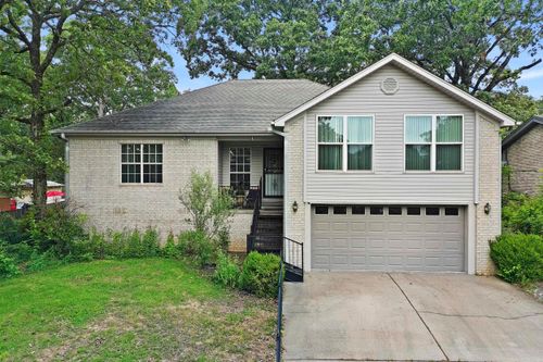 1323 Starfield Rd, North Little Rock, AR, 72116-9239 | Card Image