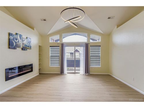 307-14211 E 1st Dr, Aurora, CO, 80011-3806 | Card Image