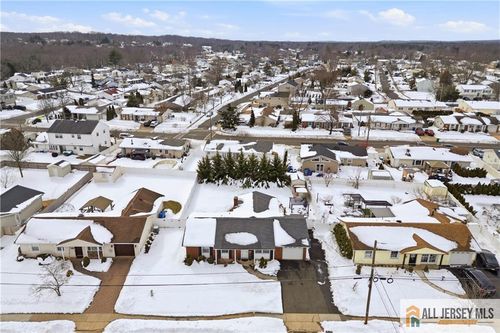 15 Drexel Ter, Monroe, NJ, 08831-8537 | Card Image