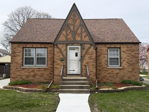 2540 Lincoln Road, Kenosha, WI, 53144 | Card Image