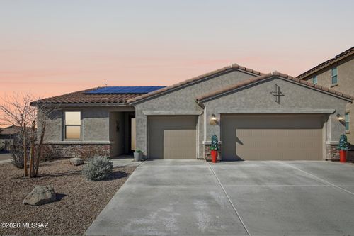 10081 N Indian Jewel Dr, Tucson, AZ, 85742-8860 | Card Image