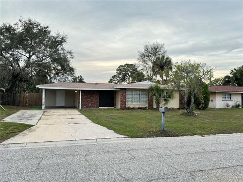 2921 Ridge Ave, SARASOTA, FL, 34235-6613 | Card Image