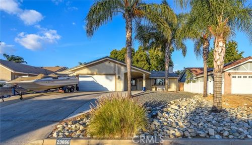 23886 Fair Weather Dr, Canyon Lake, CA, 92587-8406 | Card Image