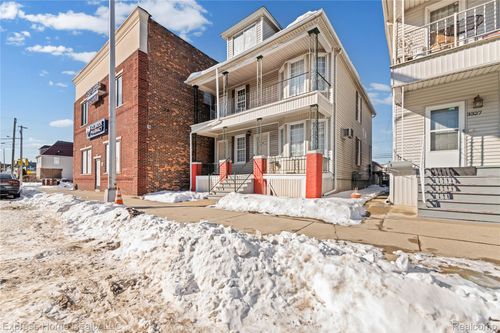 3321 Holbrook St, Hamtramck, MI, 48212-3519 | Card Image