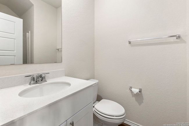 162 Hazy Glade Dr, House other with 4 bedrooms, 3 bathrooms and null parking in Seguin TX | Image 4