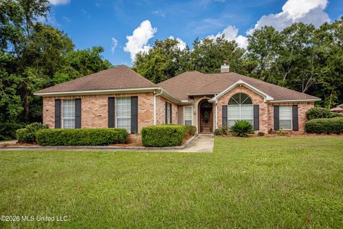 813 Magnolia Bayou Blvd, Ocean Springs, MS, 39564-8515 | Card Image
