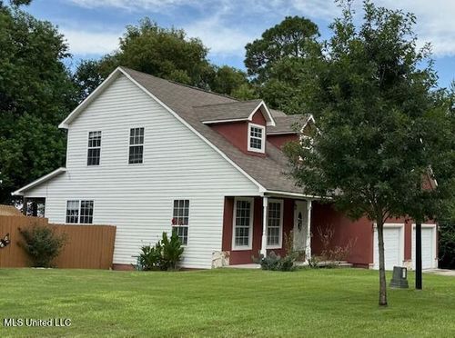 2829 Villa Venezia Ct, Ocean Springs, MS, 39564-7814 | Card Image