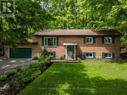 31 Lakeview Crescent, Tiny, ON, L9M1R2 | Card Image