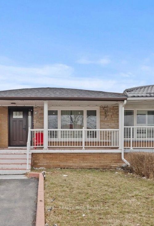 7738 Redstone Rd, Mississauga, ON, L4T2B9 | Card Image