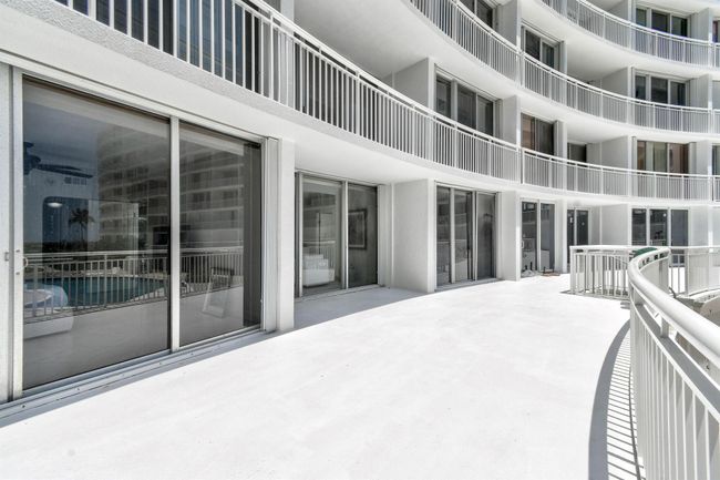APT-112 - 2780 S Ocean Blvd, Condo with 2 bedrooms, 2 bathrooms and null parking in Palm Beach FL | Image 26
