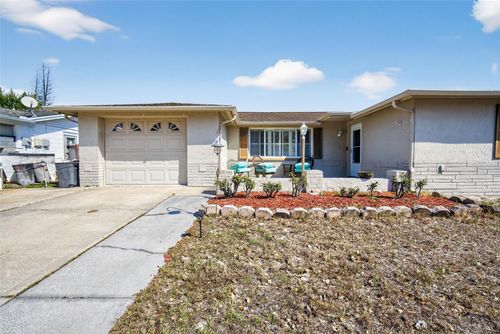 11220 Glover Rd, PORT RICHEY, FL, 34668-2312 | Card Image