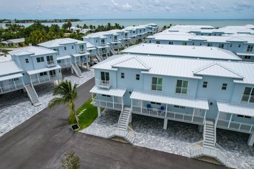 apt-44-10877 Overseas Hwy, Marathon, FL, 33050-3435 | Card Image