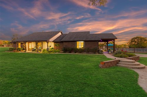 2104 W Holiday, Fate, TX, 75087-2134 | Card Image