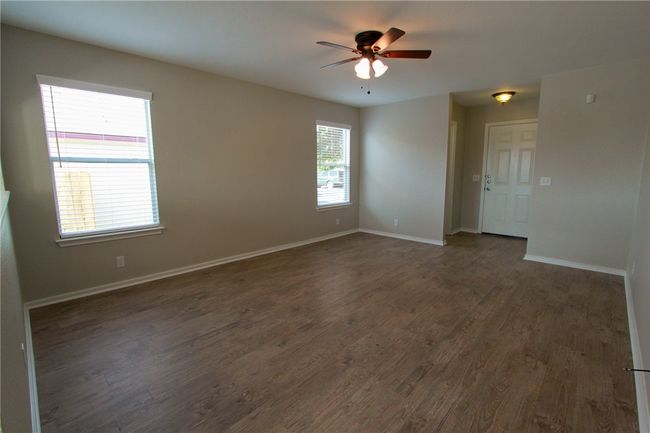 14909 Chamberlain Ct, House other with 3 bedrooms, 3 bathrooms and 4 parking in Austin TX | Image 7