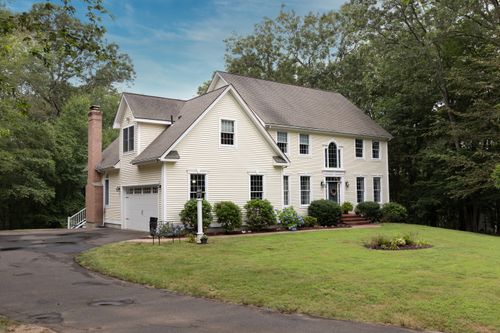 35 Essex Hills Dr, Essex, CT, 06426-1470 | Card Image
