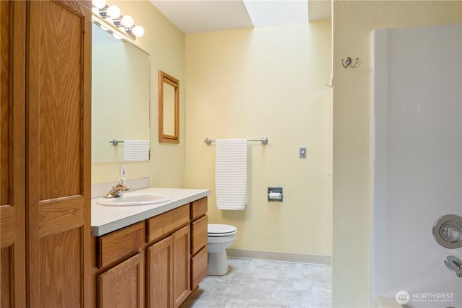 Primary bathroom | Image 15