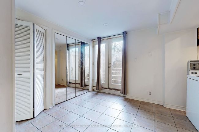 15 Waxham Rd, House other with 4 bedrooms, 2 bathrooms and 4 parking in Etobicoke ON | Image 22