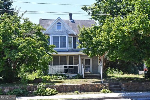 210 W Main St, Cecilton, MD, 21913-1061 | Card Image