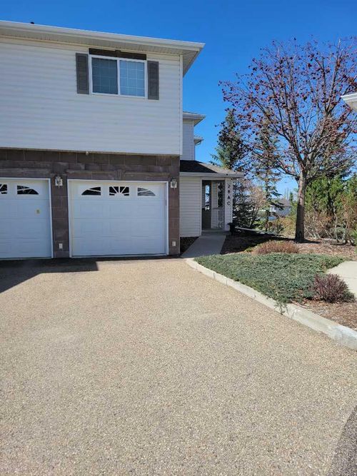 28a-32 Daines Ave, Red Deer, AB, T4R2Z5 | Card Image