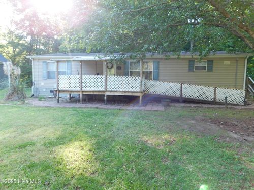 141 W Island Trl, Hertford, NC, 27944-9204 | Card Image