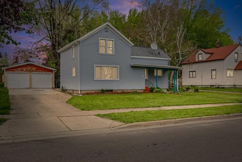 702 Central Ave, Sparta, WI, 54656-1607 | Card Image