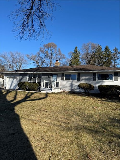 548 Pinnacle Rd, Rochester, NY, 14623-4622 | Card Image