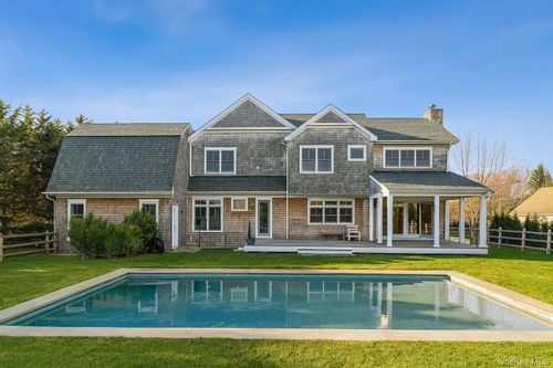 605 Gus Dr, East Marion, NY, 11939 | Card Image