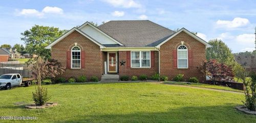 131 Benelli Dr, Bardstown, KY, 40004-6798 | Card Image