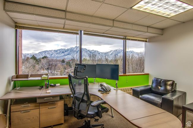 View of carpeted office | Image 6