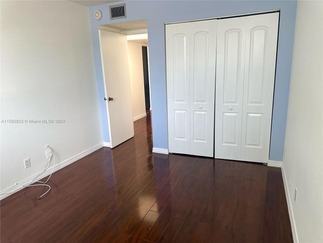 203 - 2771 Taft St, Condo with 2 bedrooms, 2 bathrooms and null parking in Hollywood FL | Image 13