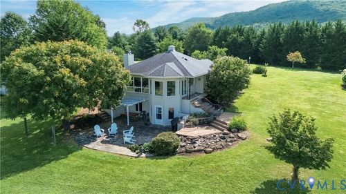 71 Sandhill Ln, WARM SPRINGS, VA, 24484-2330 | Card Image