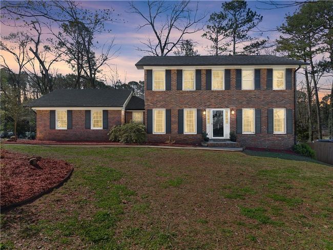 4076 Shady Cir Nw, House other with 4 bedrooms, 3 bathrooms and null parking in Lilburn GA | Image 4