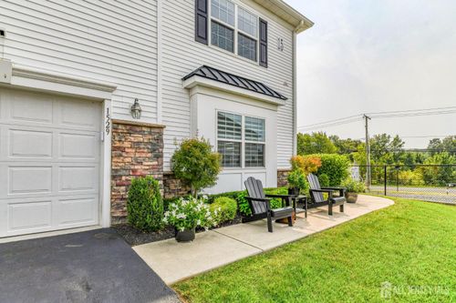 1529 Paxton Ln, Monroe, NJ, 08831-7309 | Card Image