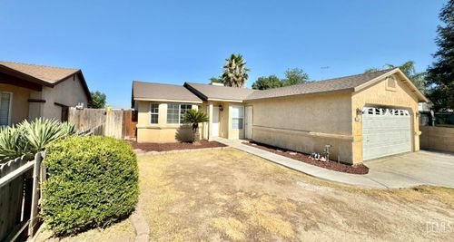 943 Moscato St, Mc Farland, CA, 93250-9788 | Card Image
