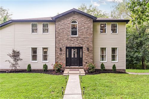 328 Comstock Dr, North Huntingdon, PA, 15642-1002 | Card Image