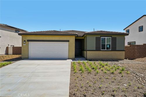 11416 Faldo St, Beaumont, CA, 92223-3042 | Card Image