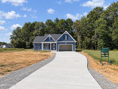 74 Clio Ct, Selma, NC, 27576-2581 | Card Image