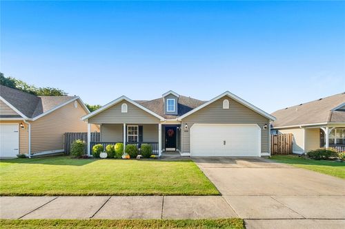 4457 W Serviceberry Dr, Fayetteville, AR, 72704-7628 | Card Image