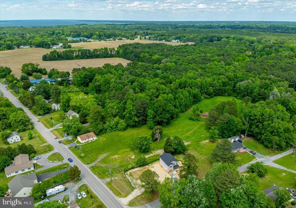 Land in GRASONVILLE 3