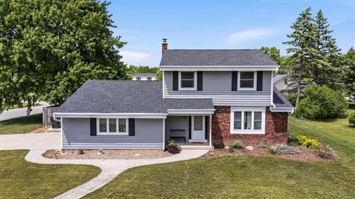 15430 W Harcove Drive, NEW BERLIN, WI, 53151 | Card Image