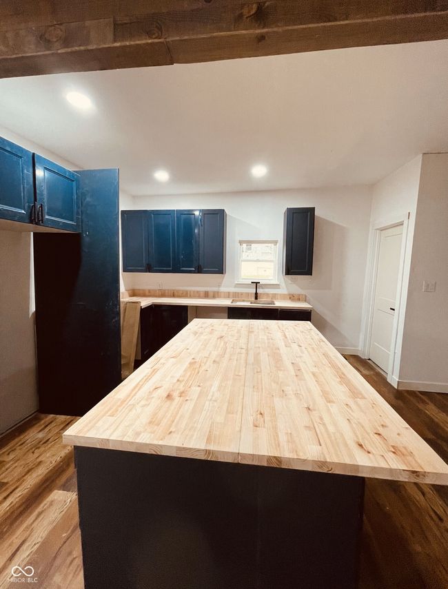 Kitchen | Image 8