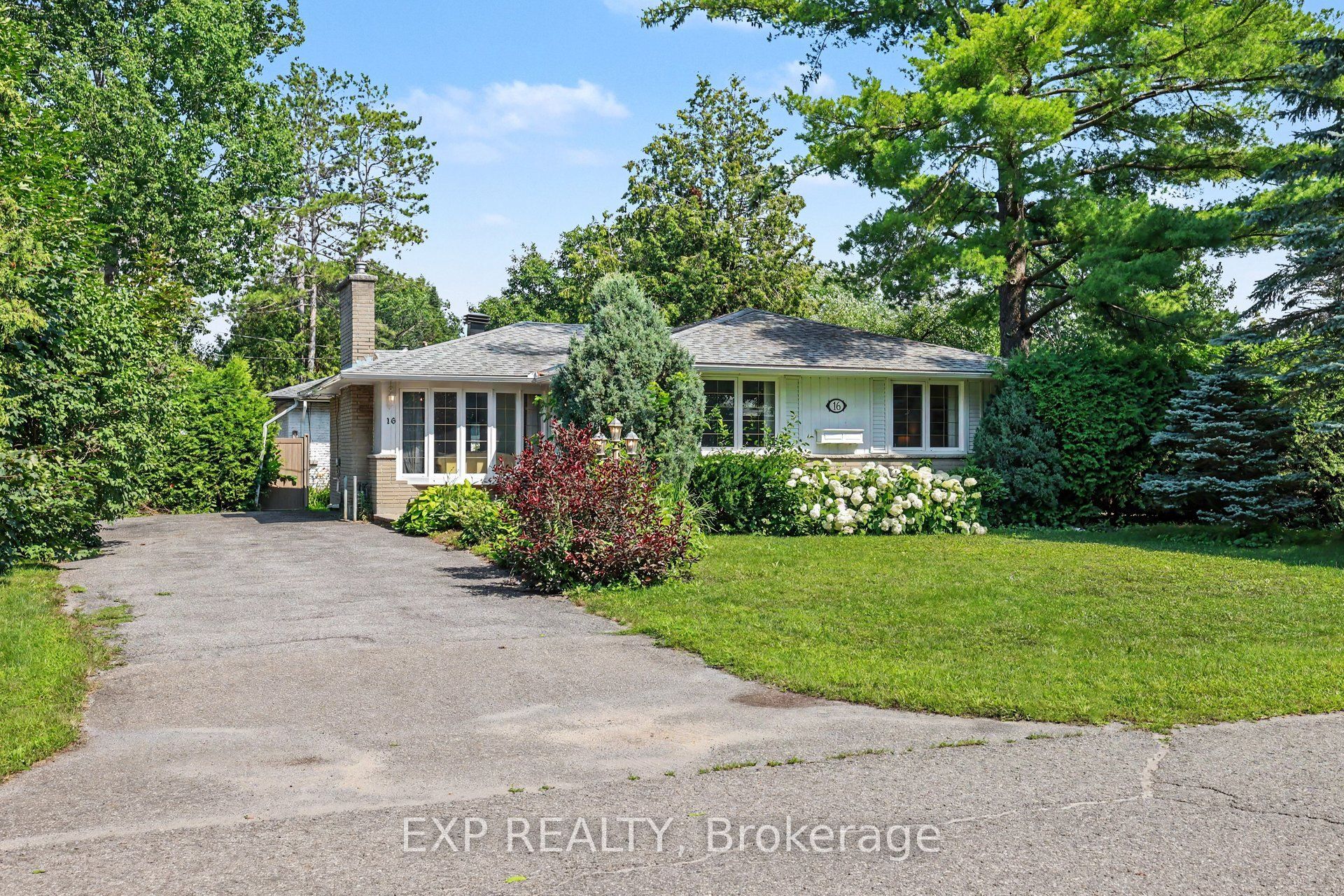 Residential in Bells Corners and South to Fallowfield