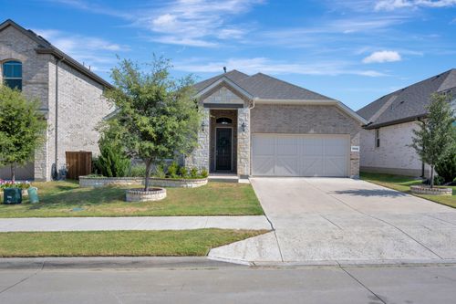 2028 Windsor Dr, Argyle, TX, 76226-3775 | Card Image