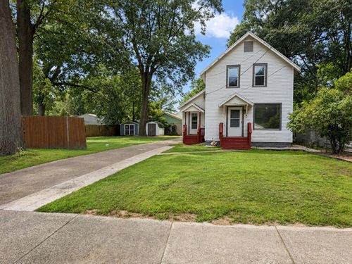 1745 Willis Ave, Grand Rapids, MI, 49504-2737 | Card Image