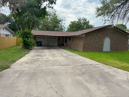 102 Dalewood Dr, Converse, TX, 78109-1804 | Card Image